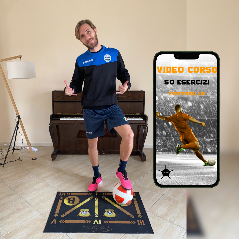 Allenamento calcistico a casa con il tappetino FootSkills e accesso al video corso di 50 esercizi.