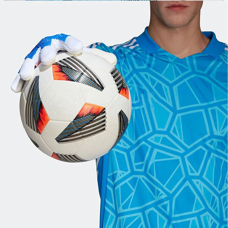 GloveMax Pro – Il Potere di Ogni Parata!